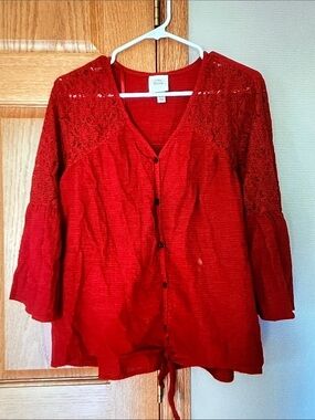 Knox Rose Vibrant Red Button-Front Lace Yoke Blouse